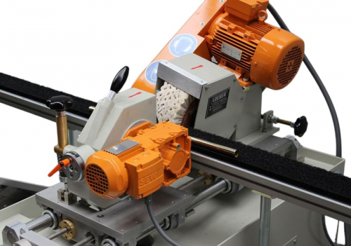 Machine à polir les tubes type KSP 100